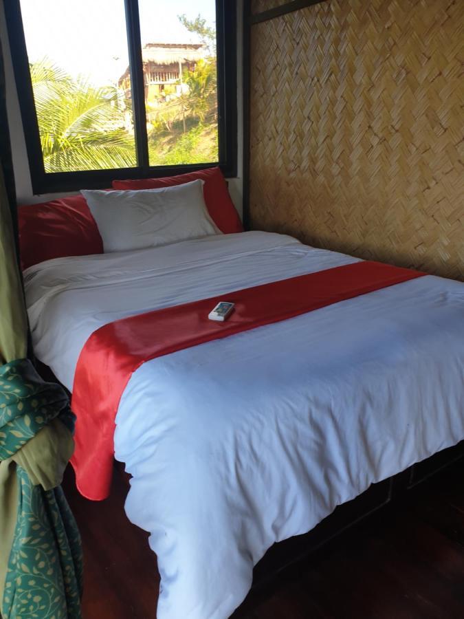 Miley Lodging Restobar New Busuanga Екстериор снимка