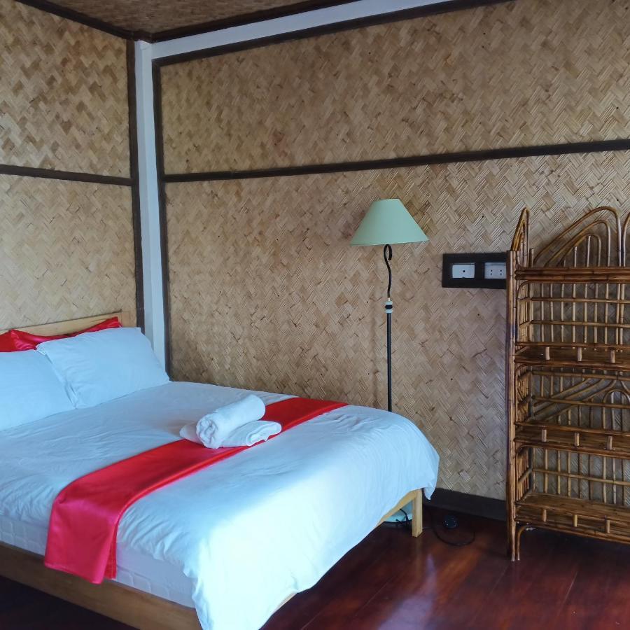 Miley Lodging Restobar New Busuanga Стая снимка