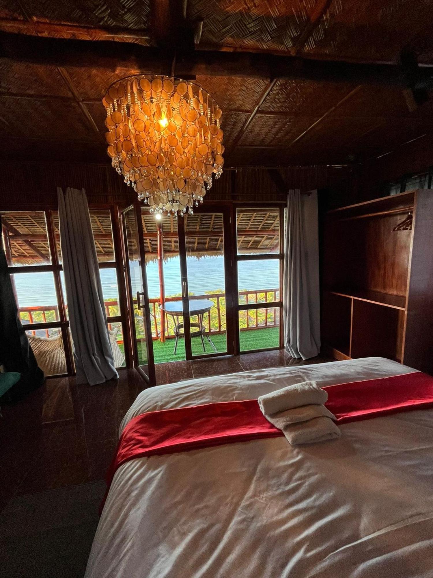 Miley Lodging Restobar New Busuanga Екстериор снимка